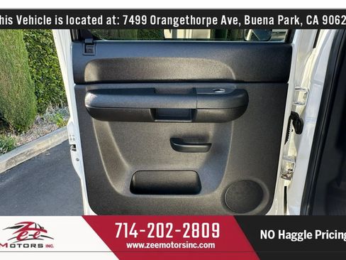 Used 2013 Chevrolet Silverado 2500 LT w/ Custom Sport Truck Package RWD image 44