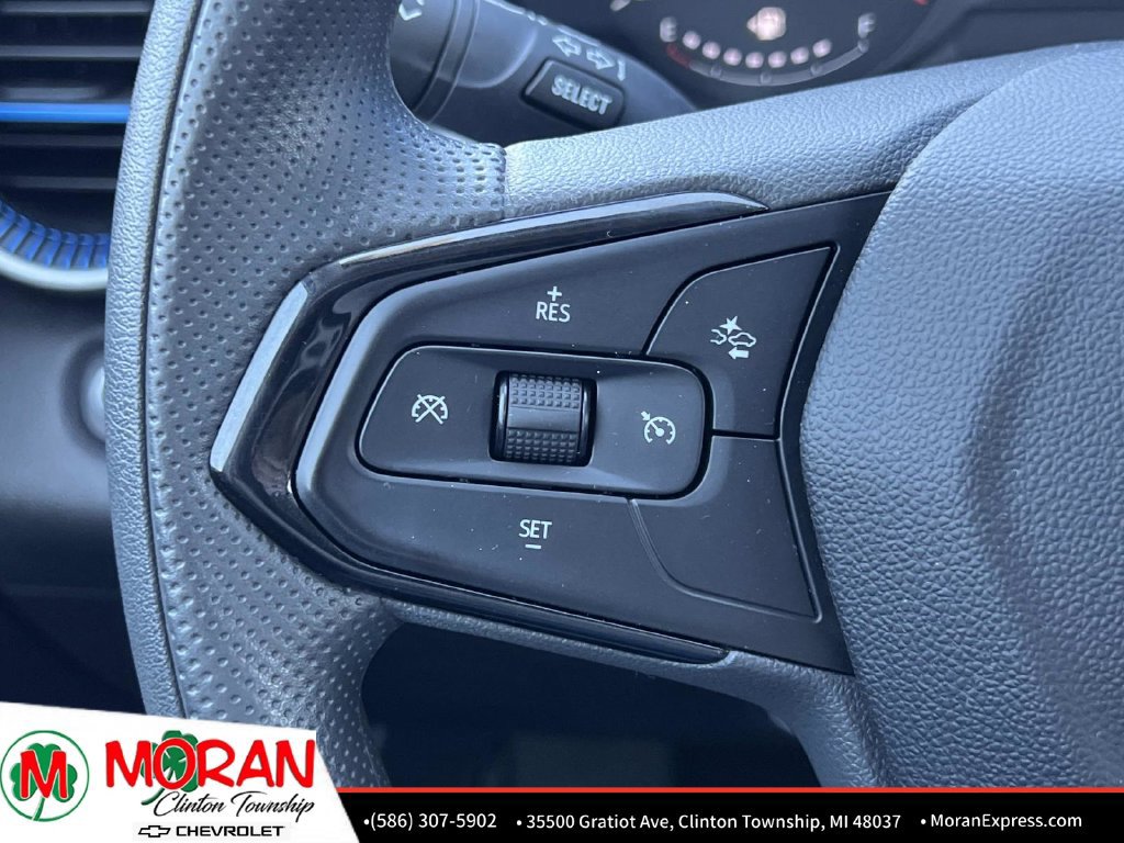 Used 2025 Chevrolet Trax LS w/ LS Convenience Package FWD image 27