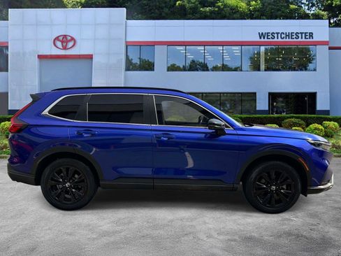 Used 2024 Honda CR-V Sport Touring image 2