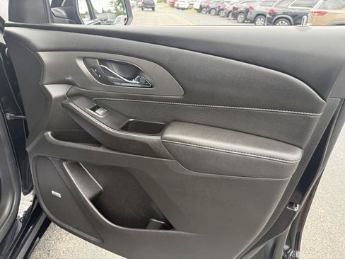 Used 2023 Chevrolet Traverse Premier w/ LPO, Floor Liner Package FWD image 21