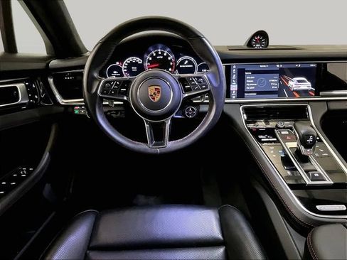 Used 2019 Porsche Panamera GTS AWD/4WD image 5