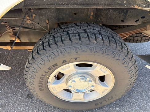 Used 2010 Ford F250 XLT AWD/4WD image 21