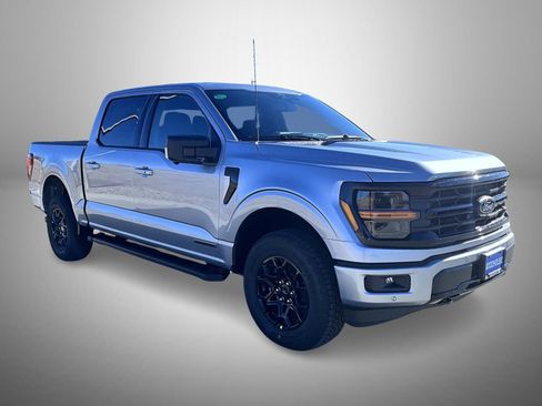 New 2025 Ford F150 XLT w/ Equipment Group 302A MID image 3