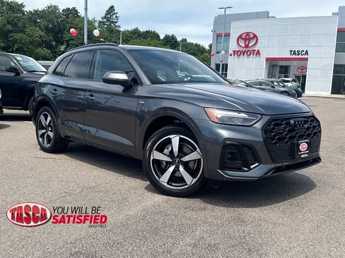 Used 2022 Audi Q5 2.0T Premium Plus AWD/4WD image 1