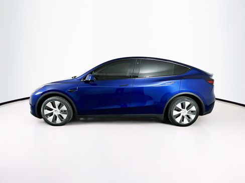 Used 2023 Tesla Model Y Long Range image 4