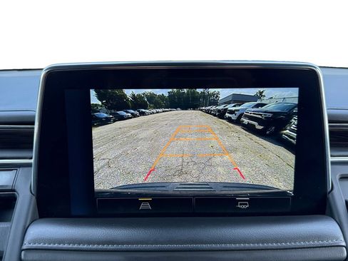 Used 2023 Chevrolet Tahoe LT AWD/4WD image 15