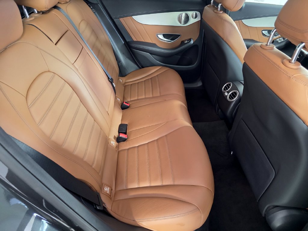 Certified 2022 Mercedes-Benz GLC 43 AMG 4MATIC image 26