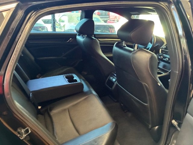 Used 2022 Honda Accord Sport image 28