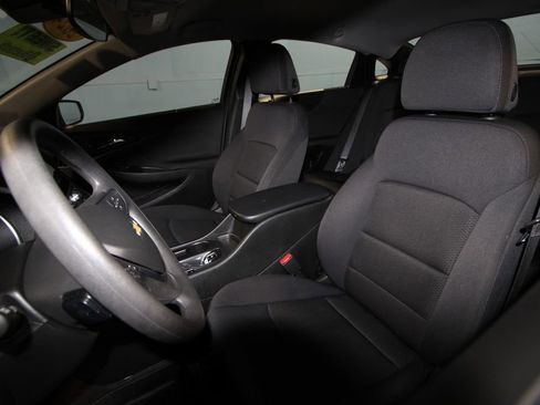 Used 2024 Chevrolet Malibu LS image 4