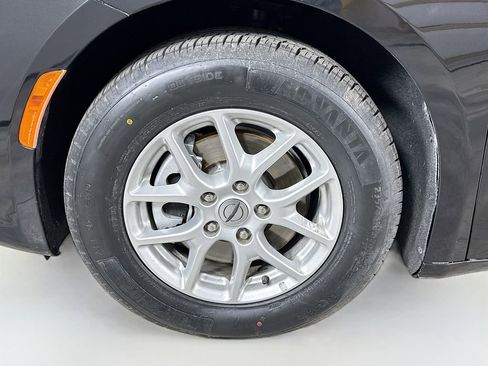 Used 2022 Chrysler Pacifica Touring-L image 31