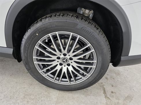 New 2026 Mercedes-Benz GLC 300 4MATIC image 14