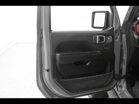 Used 2023 Jeep Wrangler Unlimited Rubicon 4xe AWD/4WD image 4