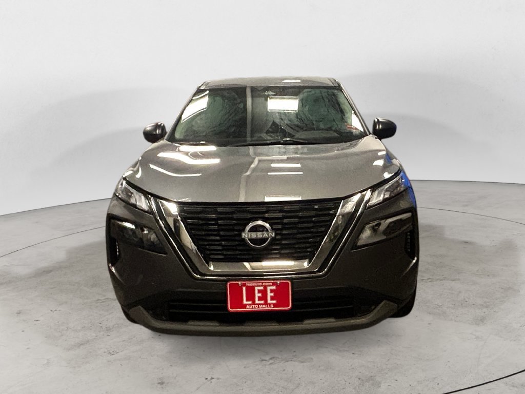 Used 2023 Nissan Rogue S AWD/4WD image 8