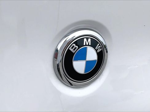 Used 2023 BMW X4 xDrive30i w/ Premium Package AWD/4WD image 31