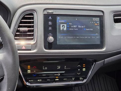 Used 2020 Honda HR-V EX-L image 22
