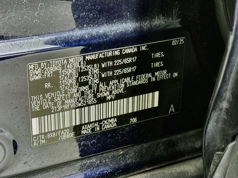 Certified 2025 Toyota RAV4 XLE AWD/4WD image 31