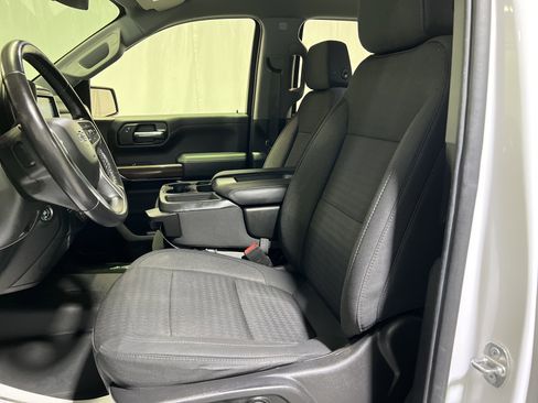 Used 2020 Chevrolet Silverado 1500 LT Trail Boss w/ Convenience Package image 17