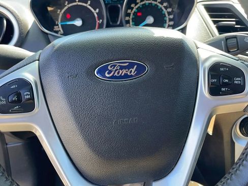 Used 2014 Ford Fiesta SE FWD image 24