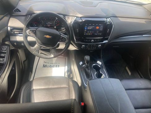 Certified 2023 Chevrolet Traverse LT w/ Rear Camera Mirror Package FWD image 17