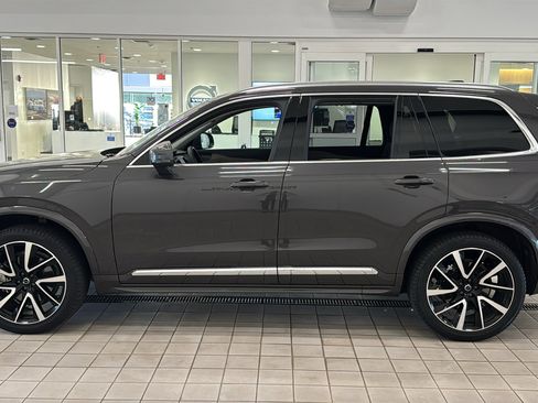 Used 2024 Volvo XC90 B6 Ultimate w/ Protection Package Premier AWD/4WD image 8