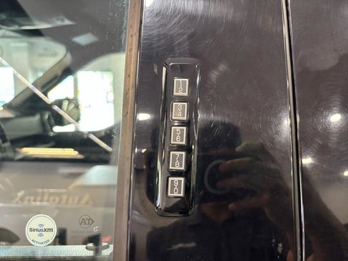 Used 2019 Ford F150 XLT w/ Equipment Group 302A Luxury image 37