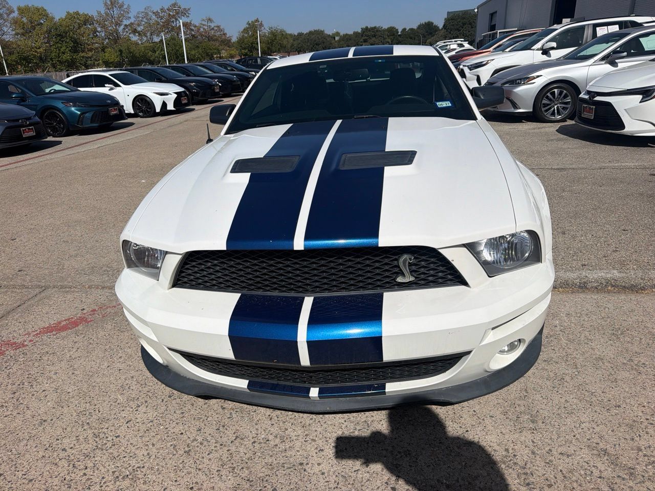 Used 2007 Ford Mustang Shelby GT500 RWD image 2