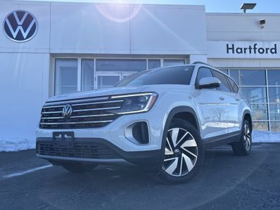 Certified 2025 Volkswagen Atlas SE