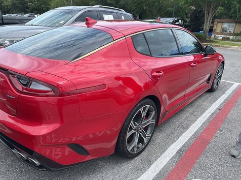 Used 2018 Kia Stinger GT2 RWD image 5