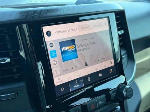 New 2026 RAM 1500 Express AWD/4WD image 33