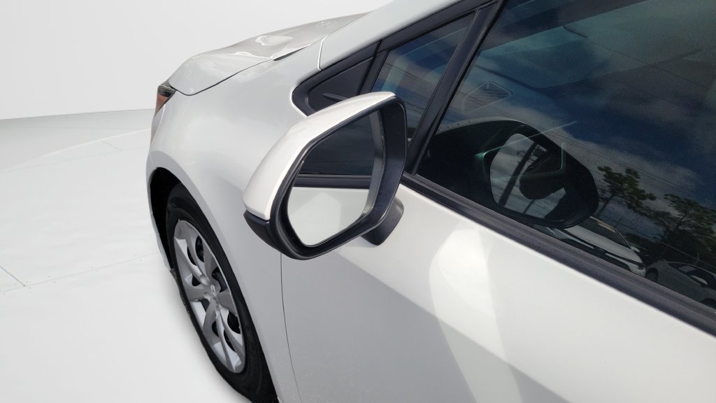 Used 2024 Toyota Corolla LE FWD image 11