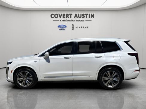 Used 2021 Cadillac XT6 Premium Luxury image 2