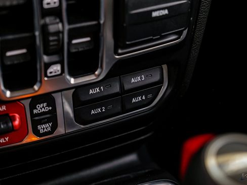 Used 2020 Jeep Gladiator Rubicon image 65