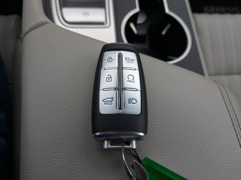 Certified 2022 Genesis G70 3.3T image 29