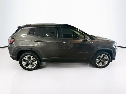 Used 2019 Jeep Compass Limited AWD/4WD image 10
