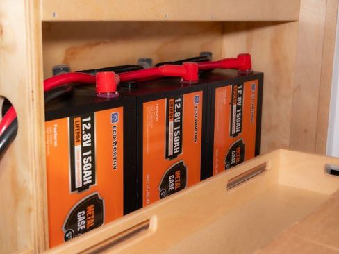 Used 2024 Mercedes-Benz Sprinter 2500 image 11