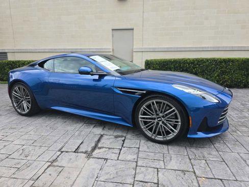 Used 2024 Aston Martin DB12 Coupe image 1