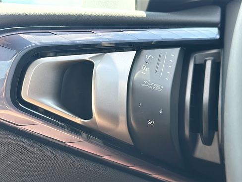 New 2026 BMW X3 xDrive30 w/ Convenience Package image 25