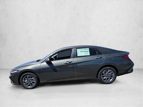 New 2026 Hyundai Elantra Blue image 5