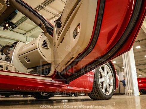 Used 2005 Cadillac XLR RWD image 84