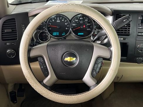 Used 2013 Chevrolet Silverado 1500 LT image 15