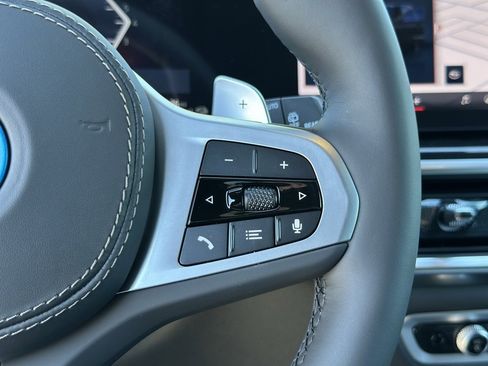 New 2026 BMW X5 xDrive50e w/ M Sport Package image 29