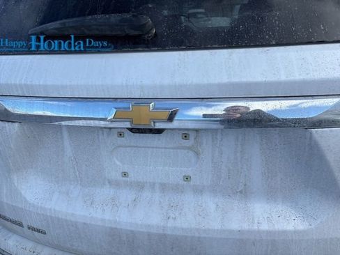 Used 2020 Chevrolet Traverse Premier image 19