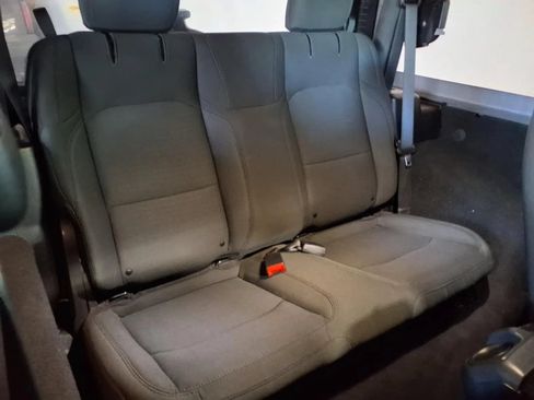 Used 2021 Jeep Wrangler Sport AWD/4WD image 12