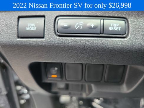 Used 2022 Nissan Frontier SV w/ Technology Package RWD image 20