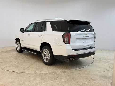 Used 2024 Chevrolet Tahoe Premier AWD/4WD image 3