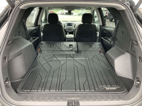 Used 2024 Chevrolet Equinox LT w/ LPO, Floor Liner Package FWD image 10