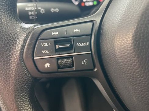 Used 2024 Honda CR-V EX image 18