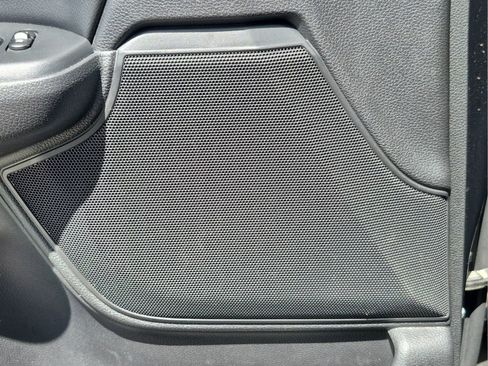 Used 2017 Honda CR-V Touring image 23