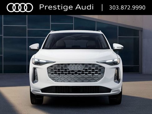 Used 2026 Audi Q5 Premium AWD/4WD image 3