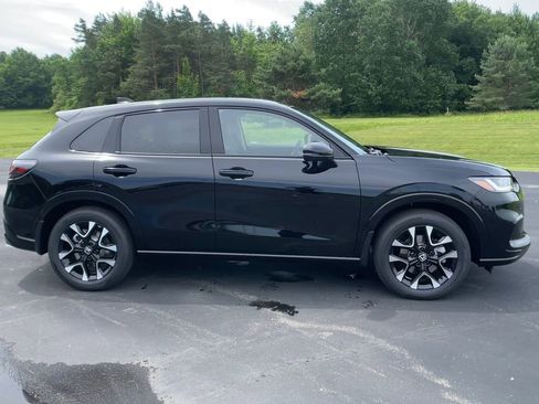 New 2026 Honda HR-V EX-L image 9